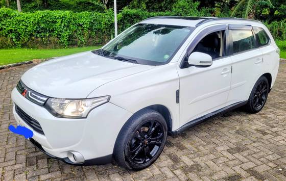 MITSUBISHI OUTLANDER 2.0 16V GASOLINA 4P AUTOMÁTICO